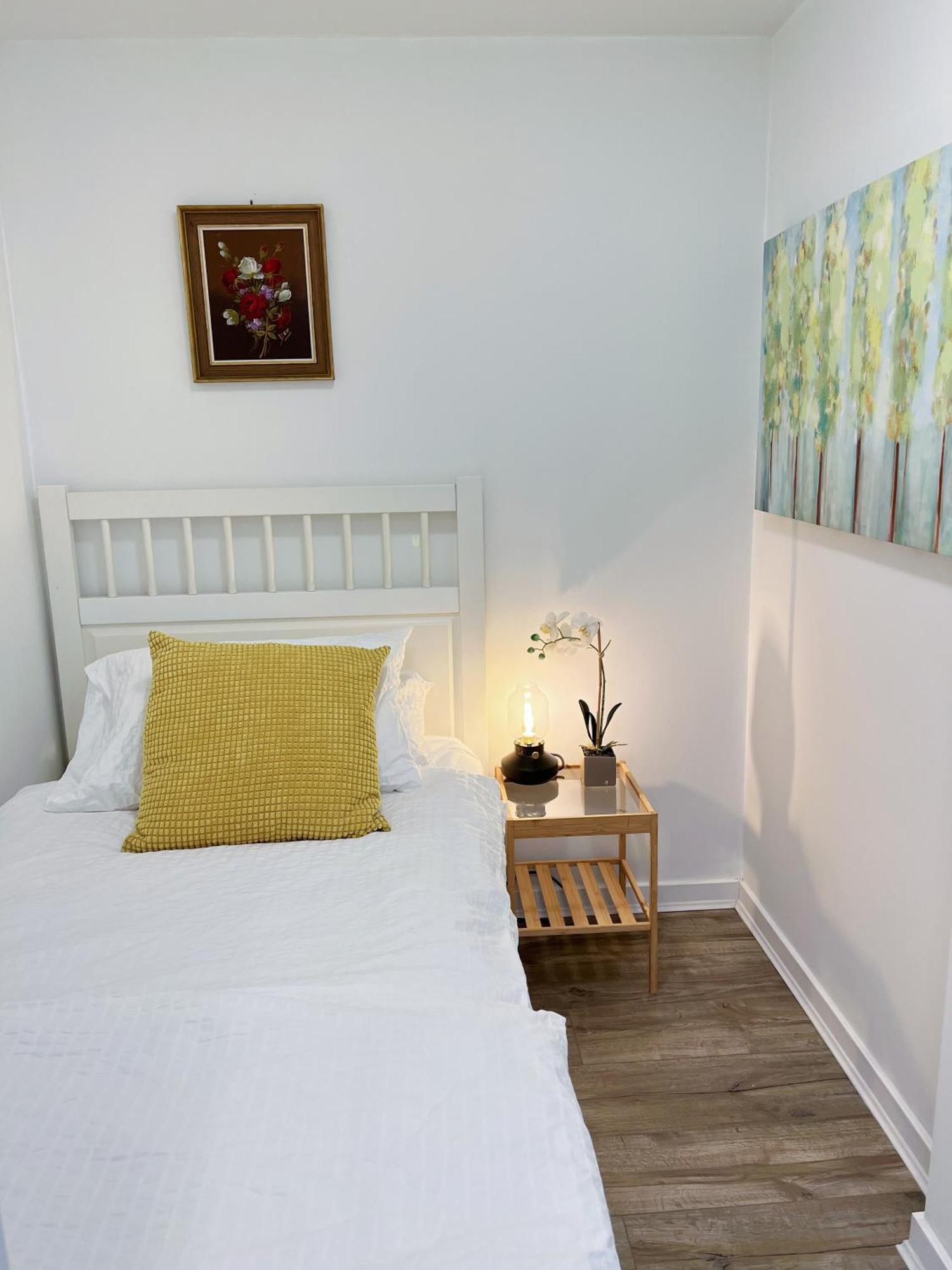 Downtown 4Bd 2Ba View Skytrain 2 Free Parking Apartment Vancouver Ngoại thất bức ảnh